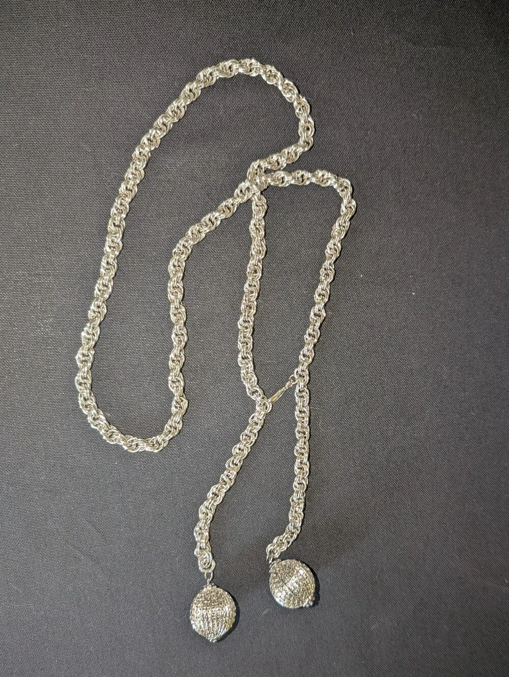 Vintage Vibe Silvertone 1970's Chain Belt